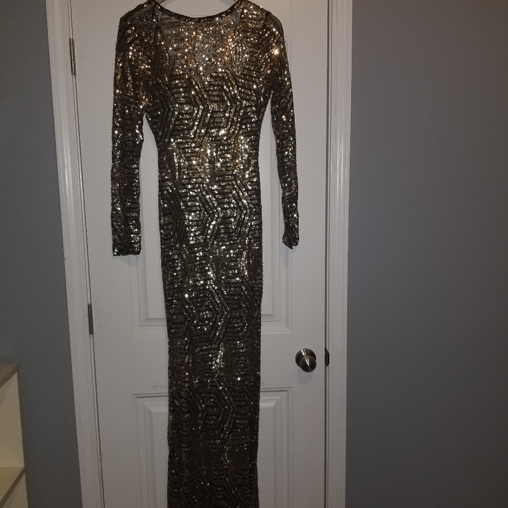 Black and gold sequins long dress